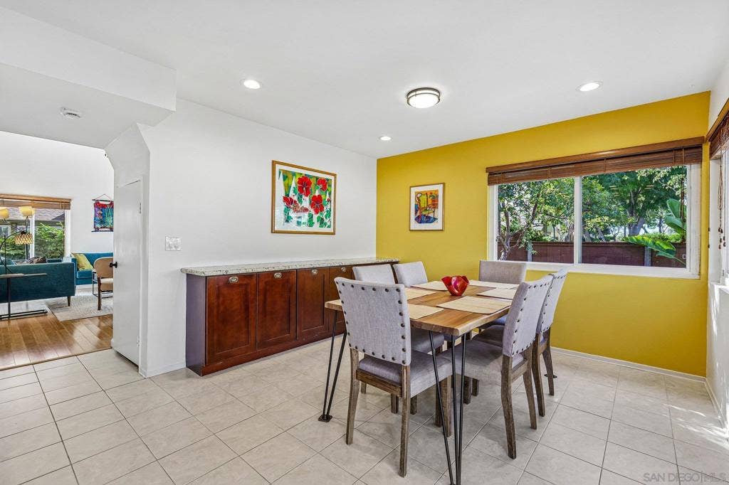 10664 Escobar, San Diego, CA 92124