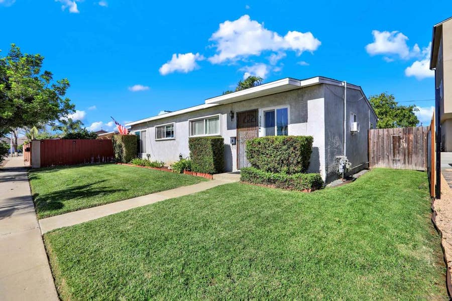Property photo for 3252 Clairemont Mesa Blvd, San Diego, CA