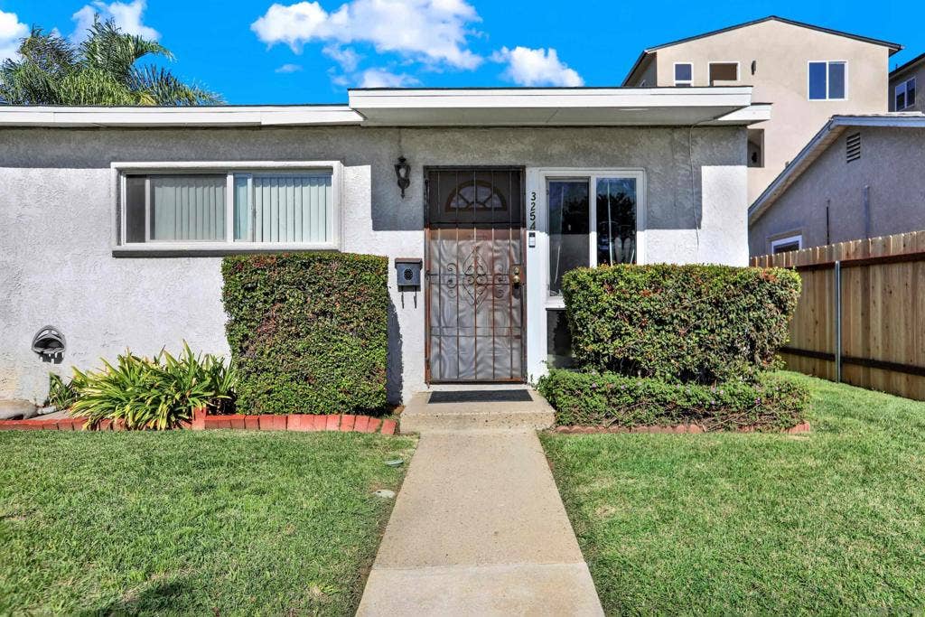 3252 Clairemont Mesa Blvd, San Diego, CA 92117 3252 Clairemont Mesa Blvd, San Diego, CA 92117