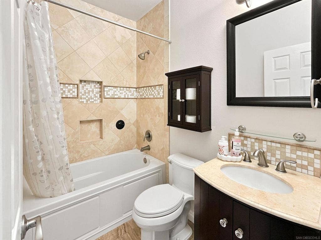 10970 Ivy Hill, #2, San Diego, CA 92131 10970 Ivy Hill, #2, San Diego, CA 92131