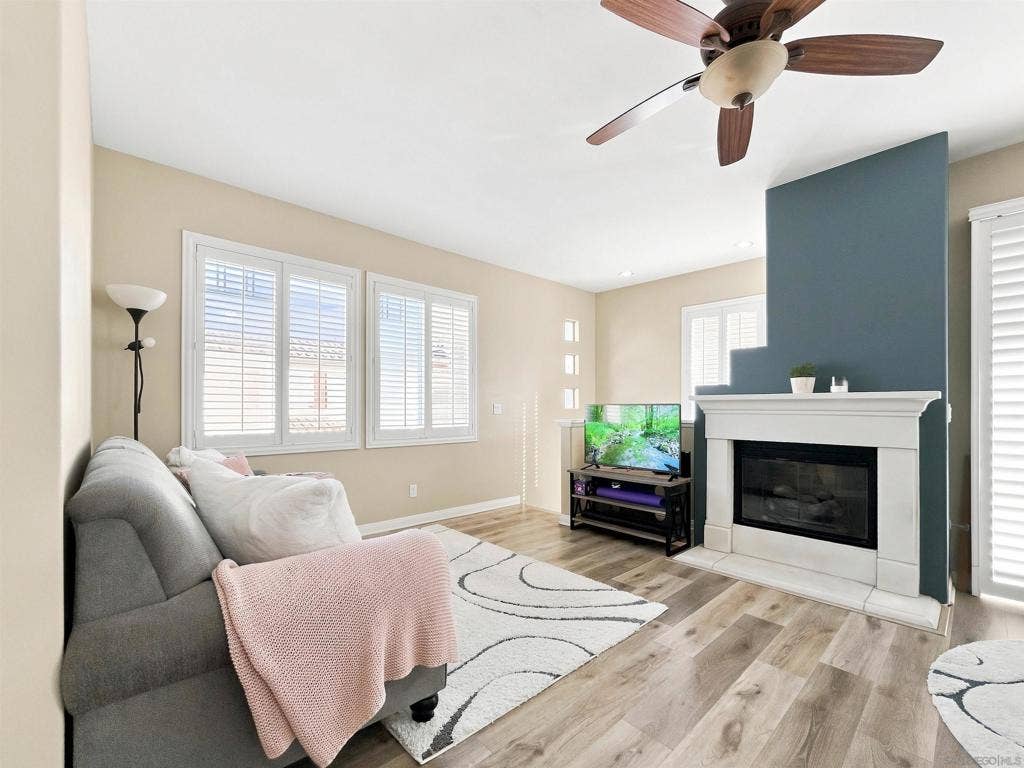 10970 Ivy Hill, #2, San Diego, CA 92131 10970 Ivy Hill, #2, San Diego, CA 92131