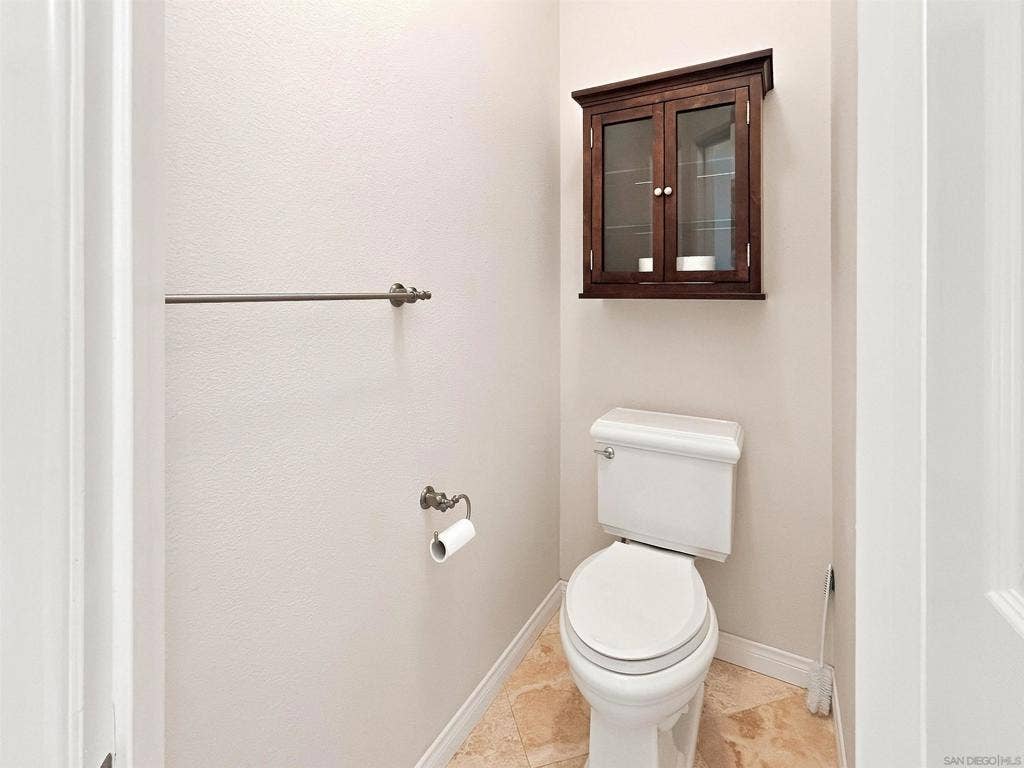 10970 Ivy Hill, #2, San Diego, CA 92131 10970 Ivy Hill, #2, San Diego, CA 92131