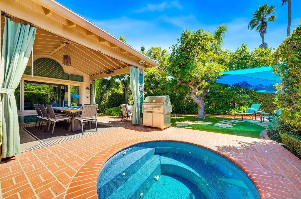 219 Calle De Sereno, Encinitas, CA 92024 219 Calle De Sereno, Encinitas, CA 92024