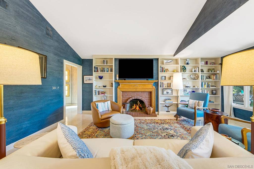 219 Calle De Sereno, Encinitas, CA 92024 219 Calle De Sereno, Encinitas, CA 92024