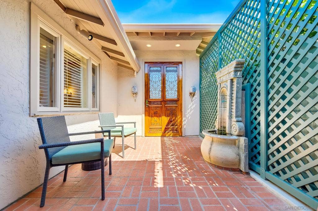 219 Calle De Sereno, Encinitas, CA 92024 219 Calle De Sereno, Encinitas, CA 92024