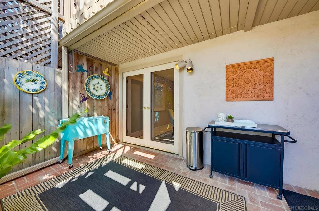 219 Calle De Sereno, Encinitas, CA 92024 219 Calle De Sereno, Encinitas, CA 92024