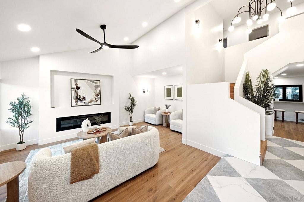 13293 Thunderhead, San Diego, CA 92129 13293 Thunderhead, San Diego, CA 92129