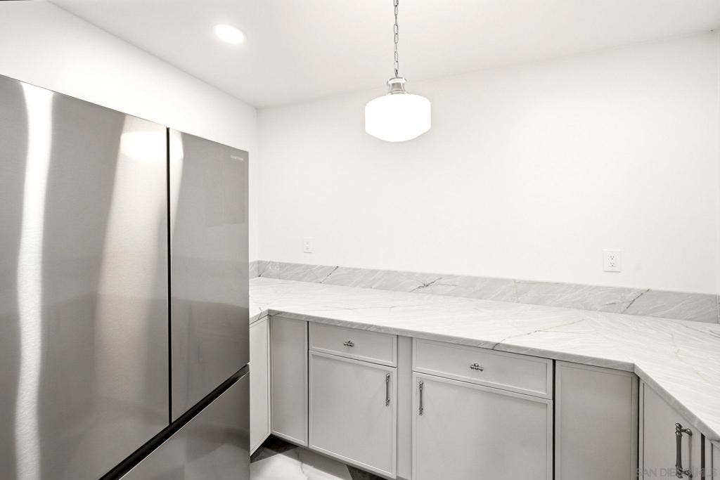 13293 Thunderhead, San Diego, CA 92129 13293 Thunderhead, San Diego, CA 92129