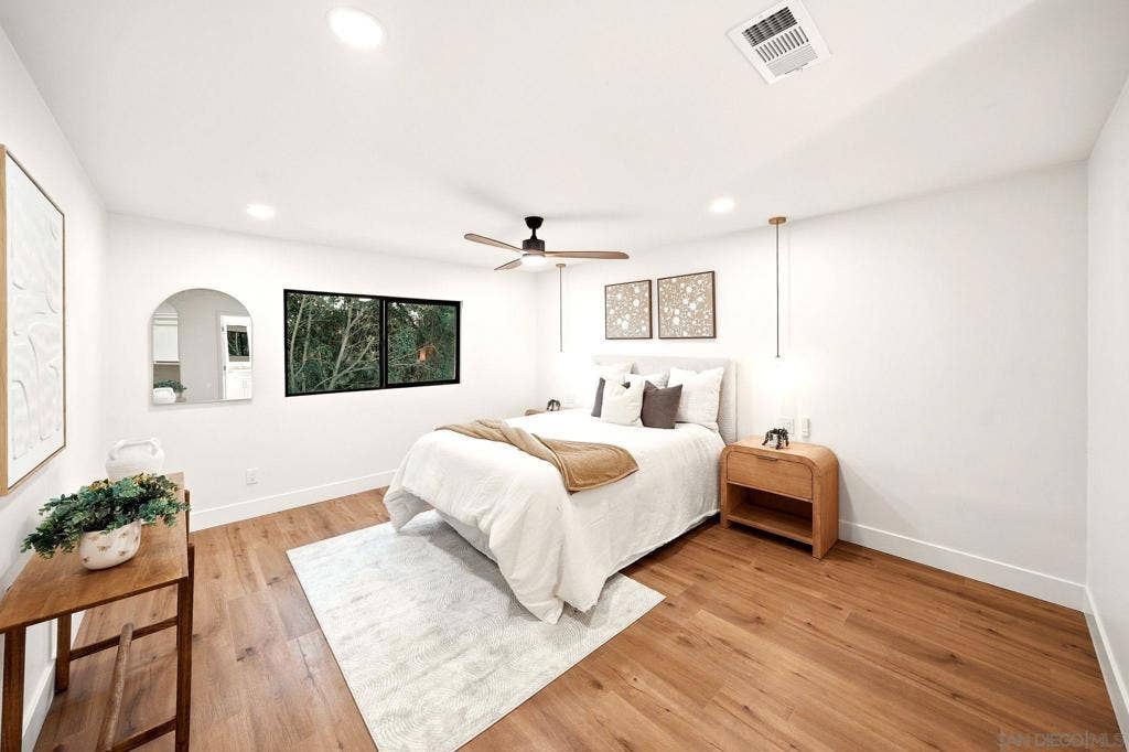 13293 Thunderhead, San Diego, CA 92129 13293 Thunderhead, San Diego, CA 92129