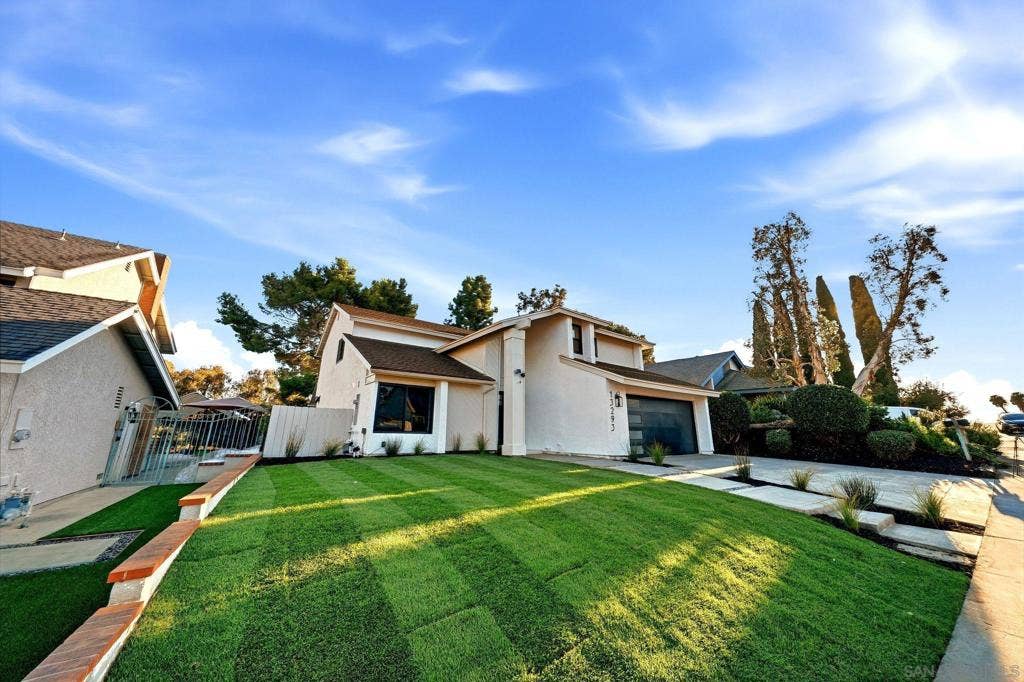 13293 Thunderhead, San Diego, CA 92129 13293 Thunderhead, San Diego, CA 92129
