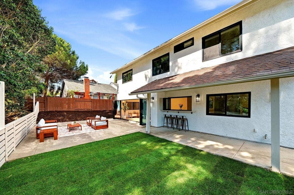 13293 Thunderhead, San Diego, CA 92129 13293 Thunderhead, San Diego, CA 92129