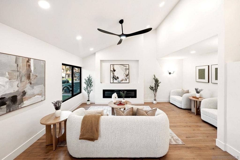 13293 Thunderhead, San Diego, CA 92129 13293 Thunderhead, San Diego, CA 92129