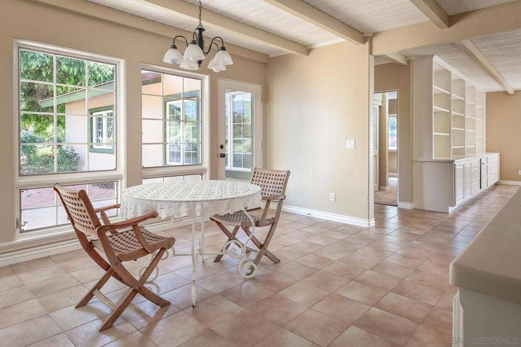 31973 Runway Drive, Valley Center, CA 92082