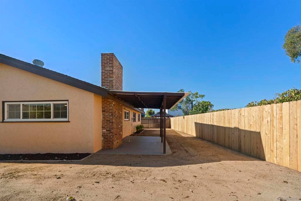 5090 Mount Harris Drive, San Diego, CA 92117 5090 Mount Harris Drive, San Diego, CA 92117