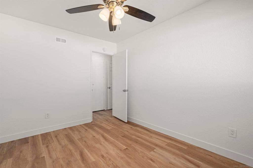 5090 Mount Harris Drive, San Diego, CA 92117 5090 Mount Harris Drive, San Diego, CA 92117