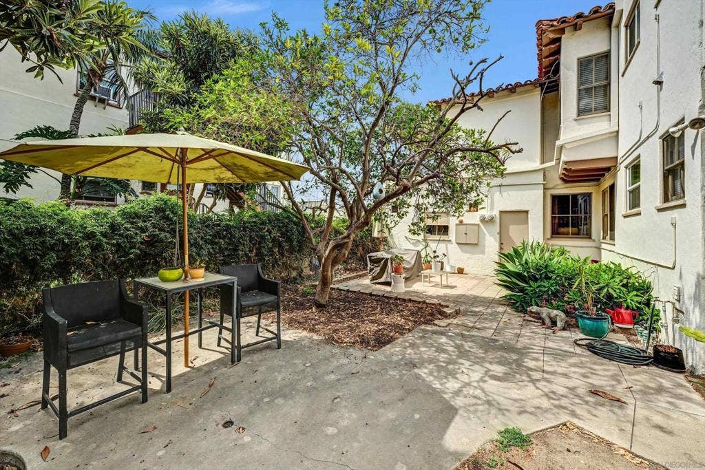 3319 Columbia St, San Diego, CA 92103 3319 Columbia St, San Diego, CA 92103
