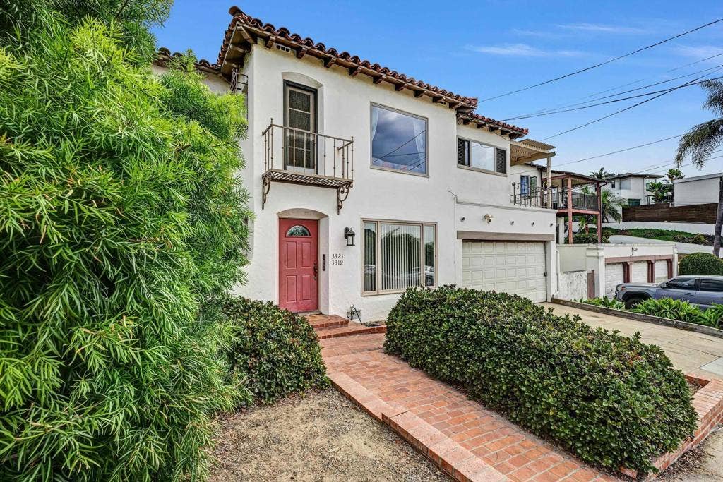 3319 Columbia St, San Diego, CA 92103 3319 Columbia St, San Diego, CA 92103