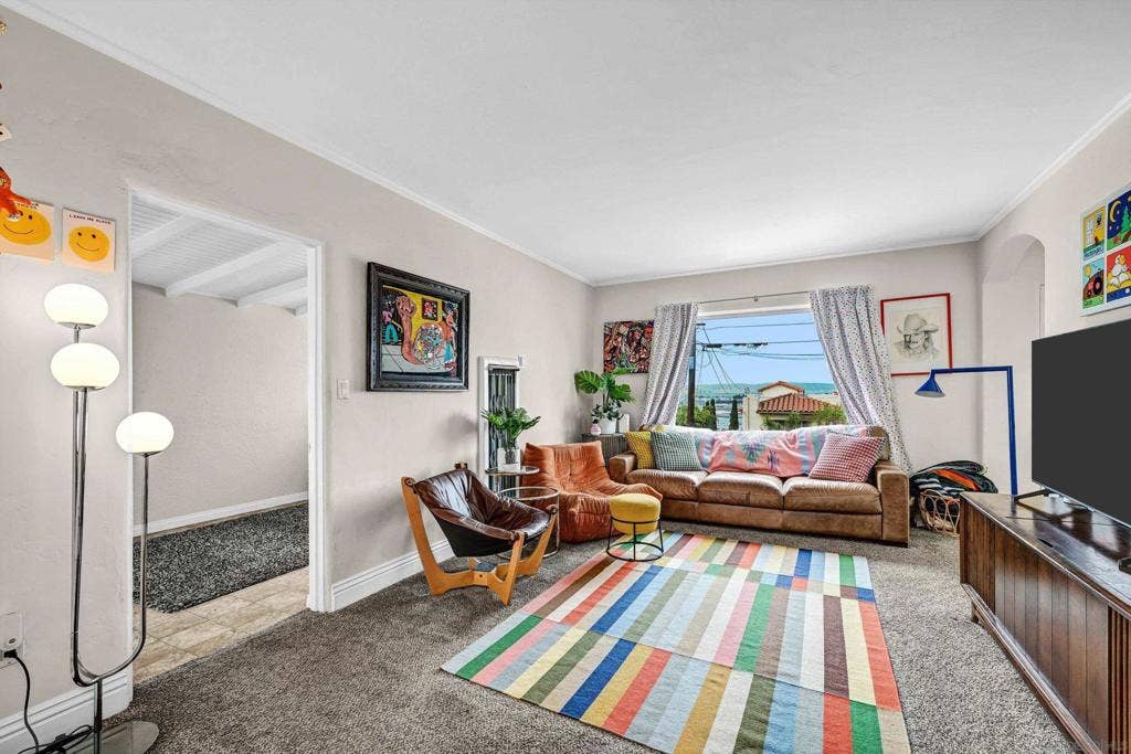 3319 Columbia St, San Diego, CA 92103 3319 Columbia St, San Diego, CA 92103