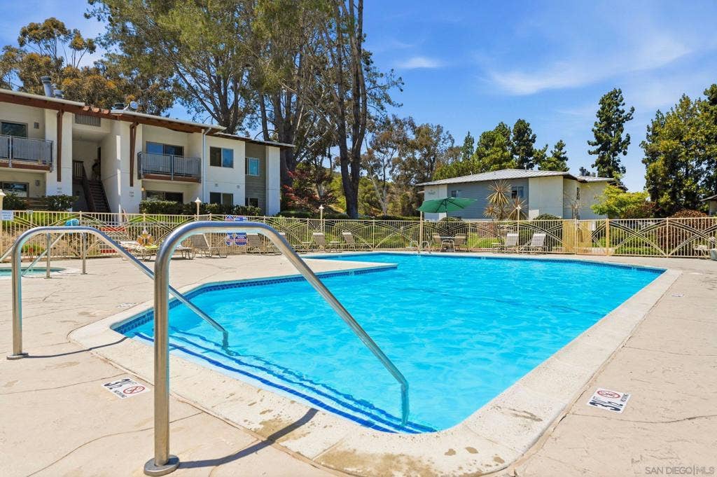 1740 S El Camino Real, #J201, Encinitas, CA 92024 1740 S El Camino Real, #J201, Encinitas, CA 92024