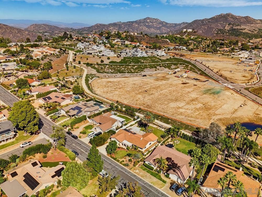 17253 Saint Andrews Drive, Poway, CA 92064 17253 Saint Andrews Drive, Poway, CA 92064
