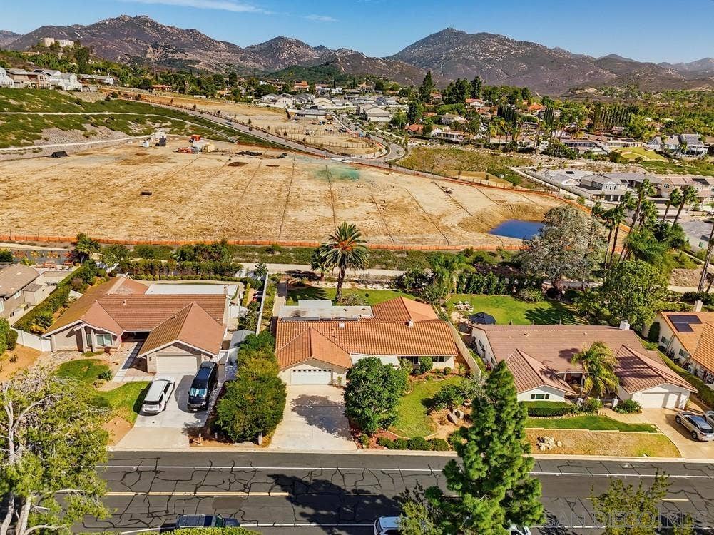 17253 Saint Andrews Drive, Poway, CA 92064 17253 Saint Andrews Drive, Poway, CA 92064