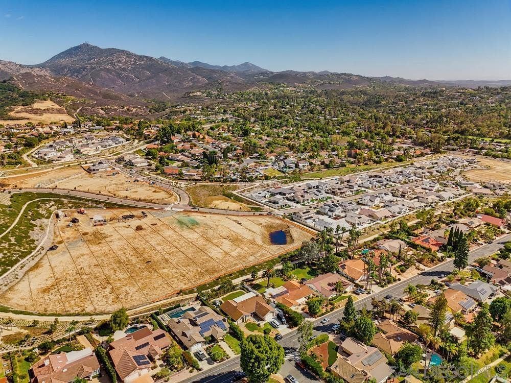 17253 Saint Andrews Drive, Poway, CA 92064 17253 Saint Andrews Drive, Poway, CA 92064