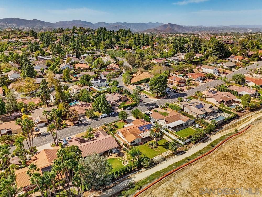17253 Saint Andrews Drive, Poway, CA 92064 17253 Saint Andrews Drive, Poway, CA 92064