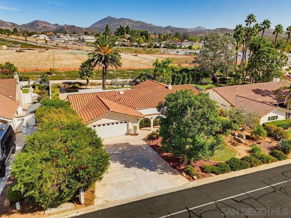 17253 Saint Andrews Drive, Poway, CA 92064 17253 Saint Andrews Drive, Poway, CA 92064