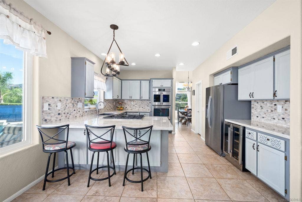 13654 Summer Glen Vista, El Cajon, CA 92021 Kitchen