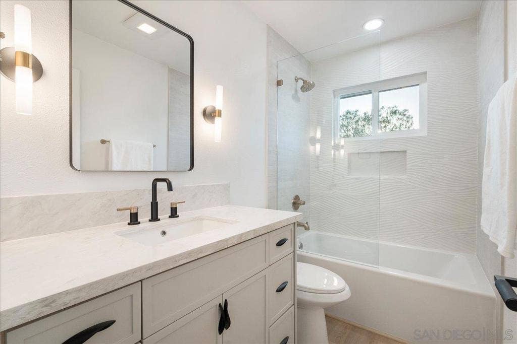 6268 Lance Place, San Diego, CA 92120 6268 Lance Place, San Diego, CA 92120