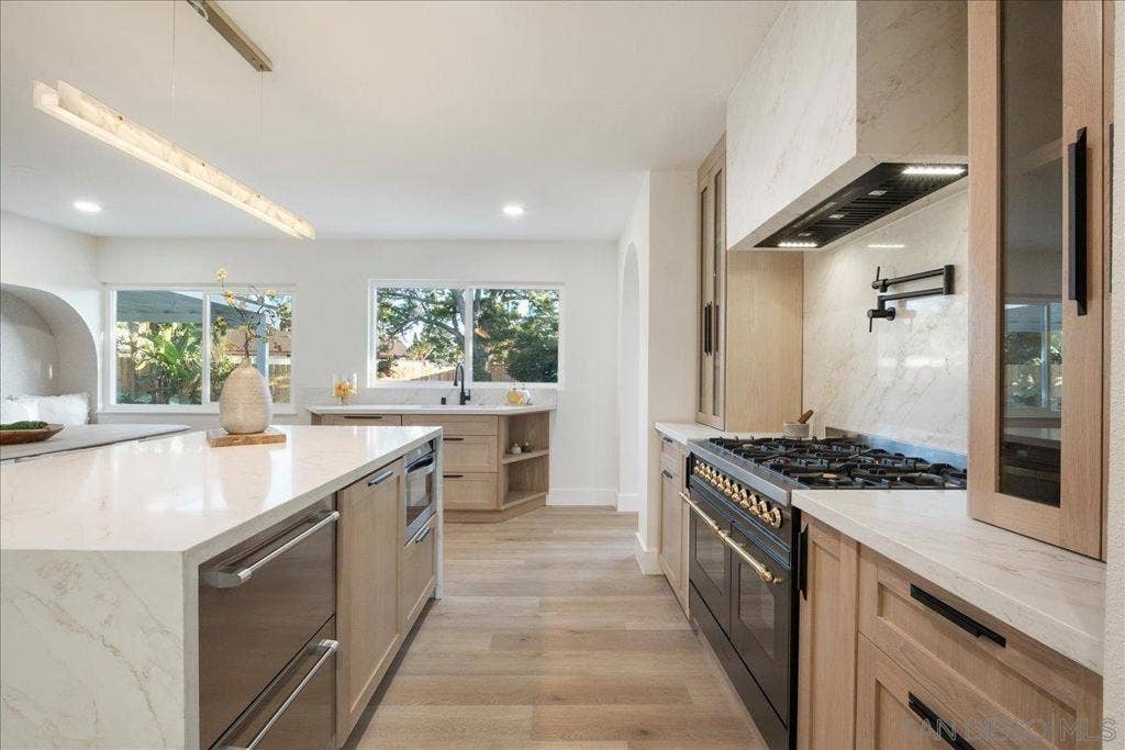6268 Lance Place, San Diego, CA 92120 6268 Lance Place, San Diego, CA 92120