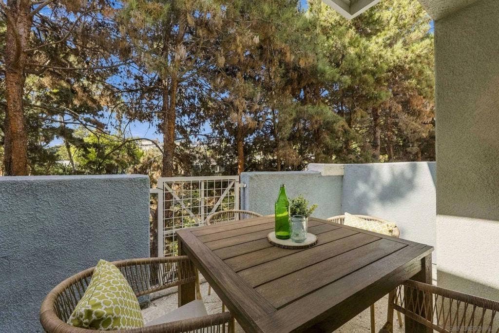 3531 Sandcastle Ln, San Diego, CA 92110 3531 Sandcastle Ln, San Diego, CA 92110