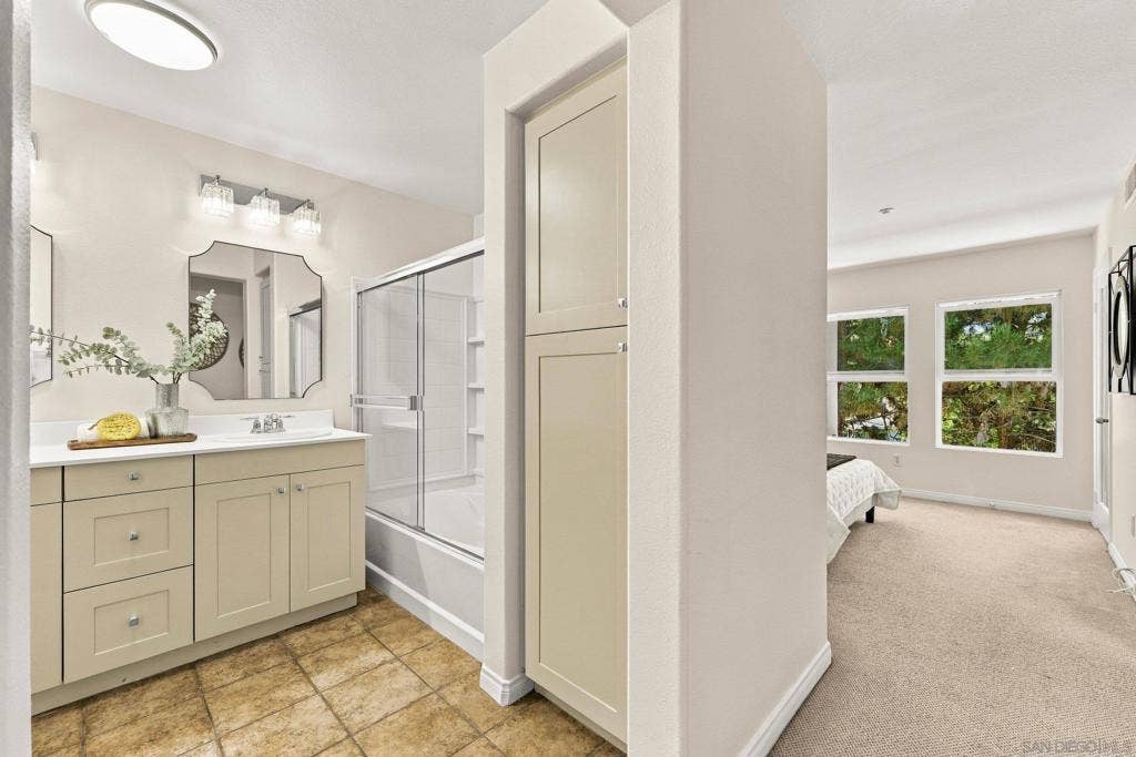 3531 Sandcastle Ln, San Diego, CA 92110 3531 Sandcastle Ln, San Diego, CA 92110