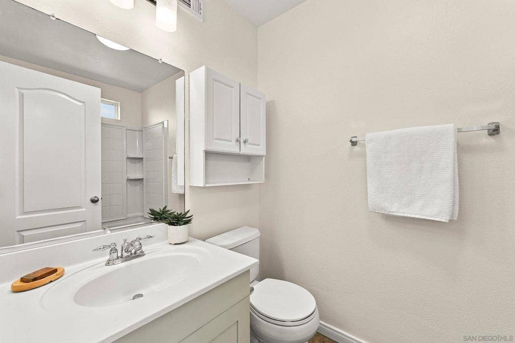 3531 Sandcastle Ln, San Diego, CA 92110 3531 Sandcastle Ln, San Diego, CA 92110