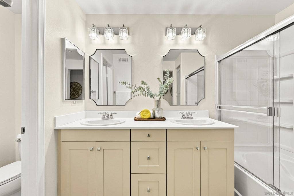 3531 Sandcastle Ln, San Diego, CA 92110 3531 Sandcastle Ln, San Diego, CA 92110