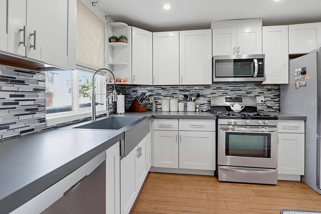 1166 16th, San Diego, CA 92154 1166 16th, San Diego, CA 92154