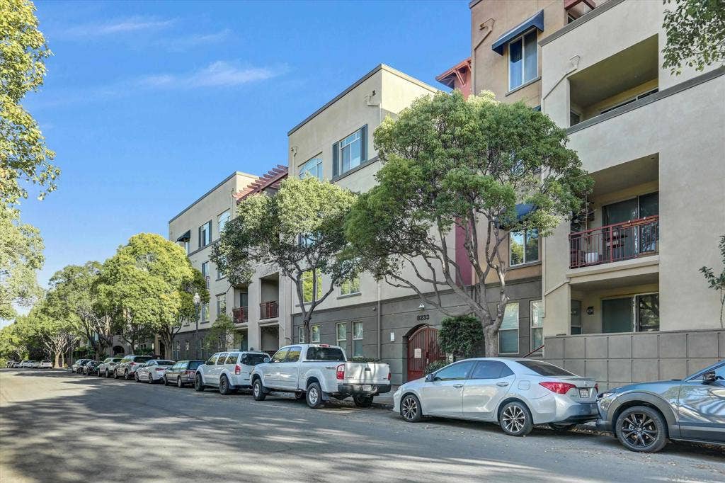 8233 Station Village Ln, #2414, San Diego, CA 92108 Facade/Exterior Front