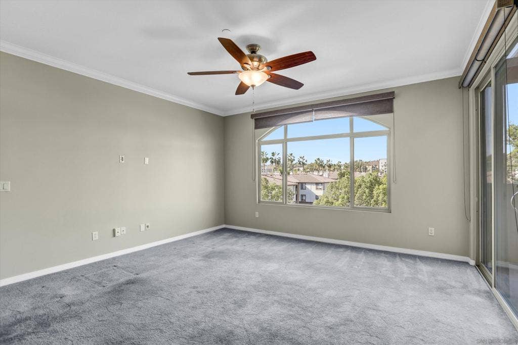 8233 Station Village Ln, #2414, San Diego, CA 92108 Living Room