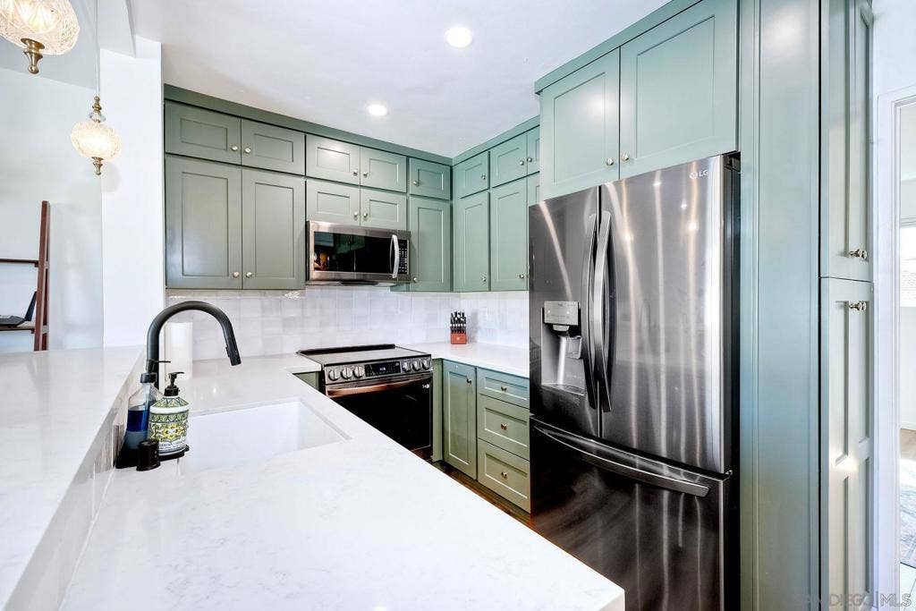 4230 Copeland Avenue, Unit #6, San Diego, CA 92105 4230 Copeland Avenue, Unit #6, San Diego, CA 92105