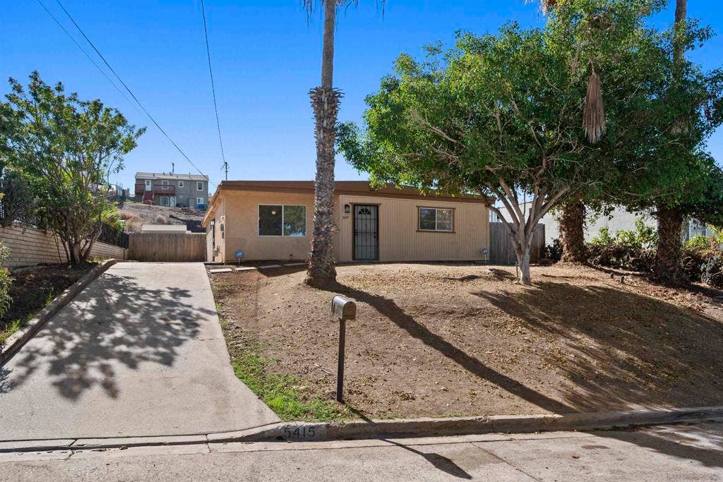 5415 Lenox Dr., San Diego, CA 92114 5415 Lenox Dr., San Diego, CA 92114