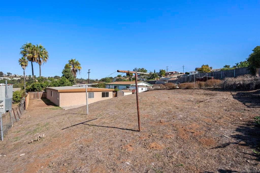 5415 Lenox Dr., San Diego, CA 92114 5415 Lenox Dr., San Diego, CA 92114