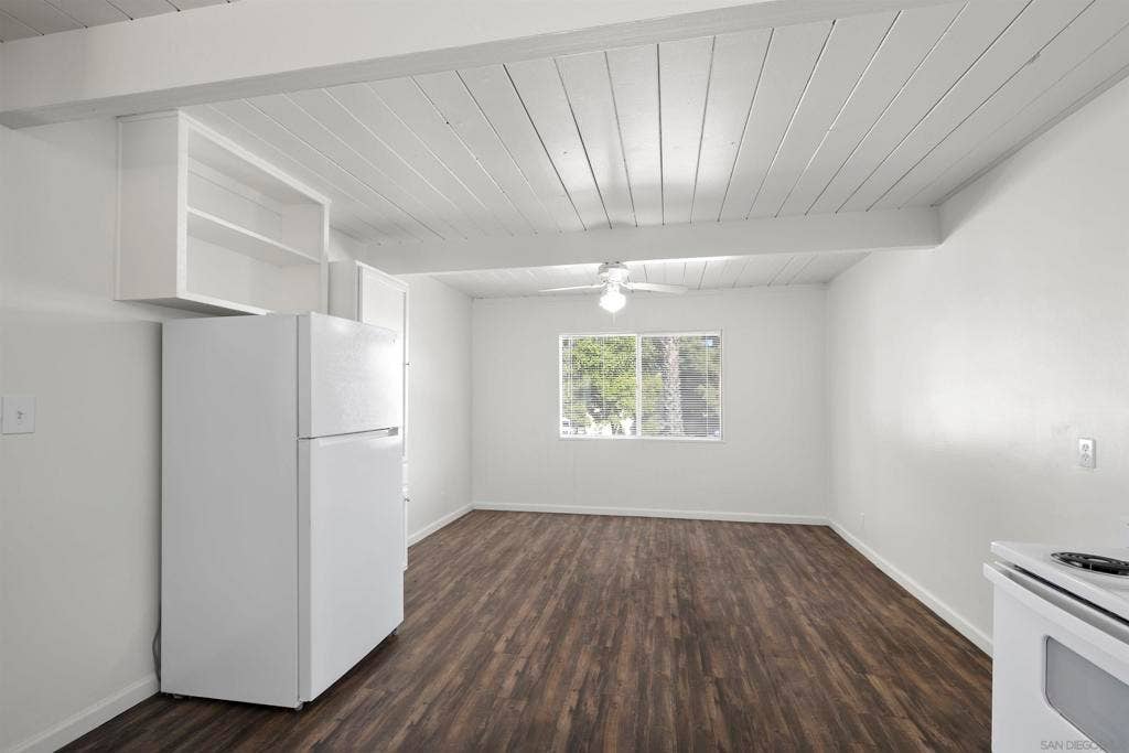 5415 Lenox Dr., San Diego, CA 92114 5415 Lenox Dr., San Diego, CA 92114