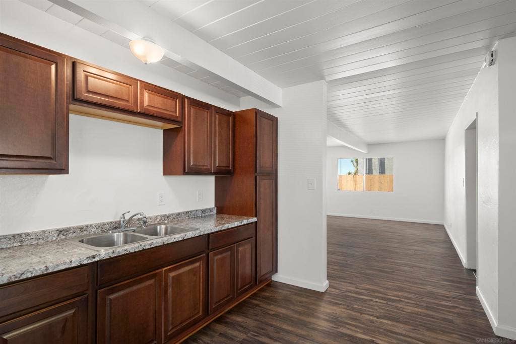 5415 Lenox Dr., San Diego, CA 92114 5415 Lenox Dr., San Diego, CA 92114