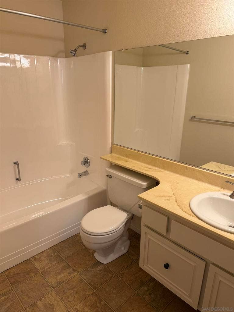 7175 Tuxedo Road, San Diego, CA 92119 7175 Tuxedo Road, San Diego, CA 92119