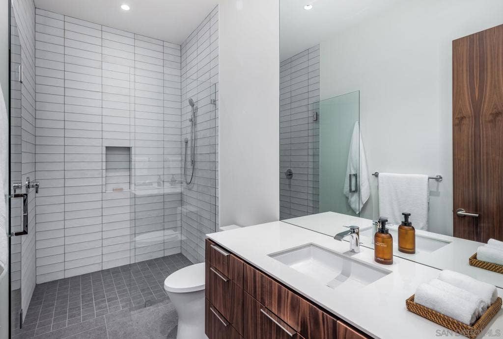 1411 Via Alta, Del Mar, CA 92014 1411 Via Alta, Del Mar, CA 92014