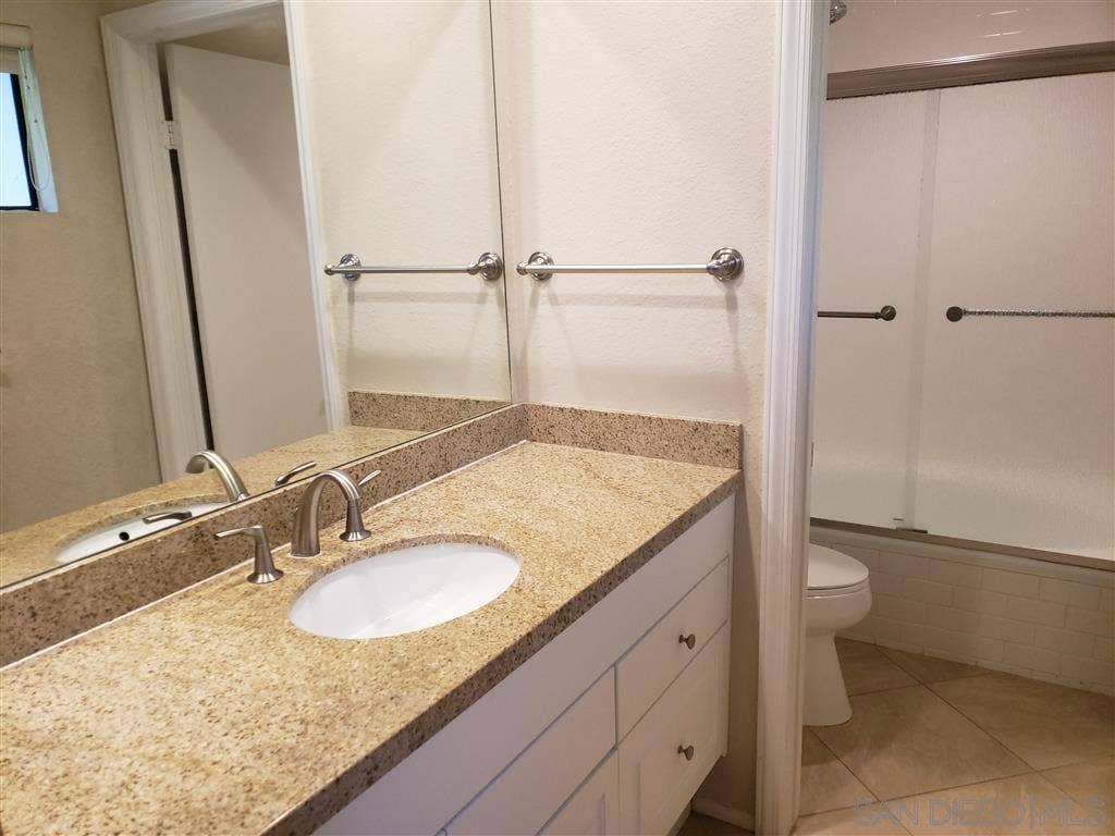 4360 Caminito Pintoresco, San Diego, CA 92108 Master Bath/Spa