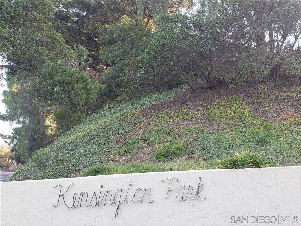 4360 Caminito Pintoresco, San Diego, CA 92108 Kensignton Park is a well kept secret just a step to freeways, Mission Valley, SDSU, Kensington, South Park, etc!
