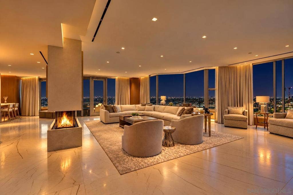 2500 Sixth Ave, #Penthouse 4, San Diego, CA 92103 2500 Sixth Ave, #Penthouse 4, San Diego, CA 92103