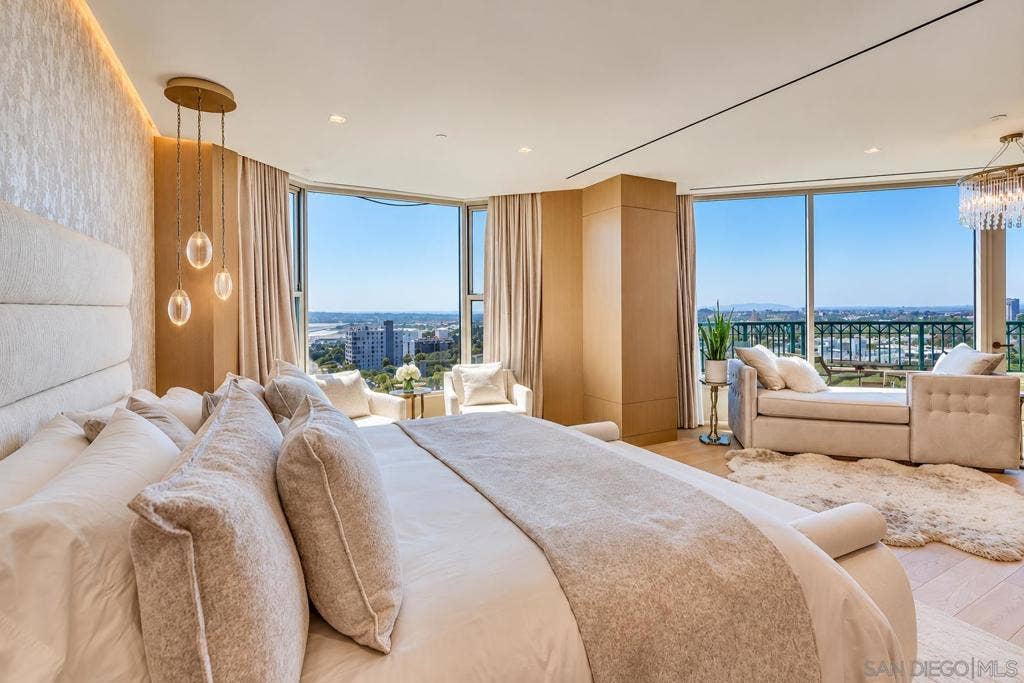 2500 Sixth Ave, #Penthouse 4, San Diego, CA 92103 2500 Sixth Ave, #Penthouse 4, San Diego, CA 92103