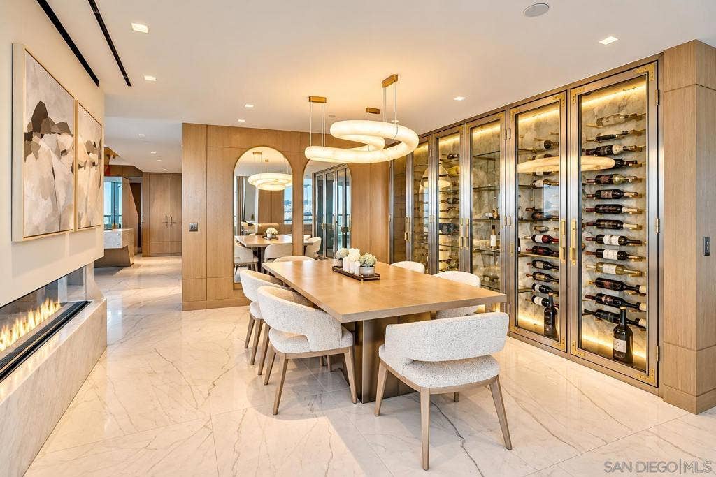 2500 Sixth Ave, #Penthouse 4, San Diego, CA 92103 2500 Sixth Ave, #Penthouse 4, San Diego, CA 92103